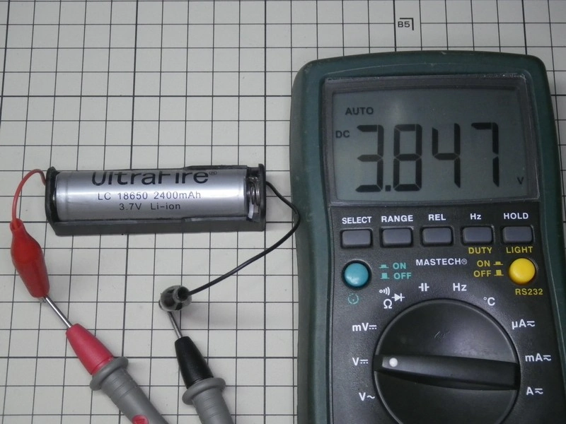 電池電圧：3.847V