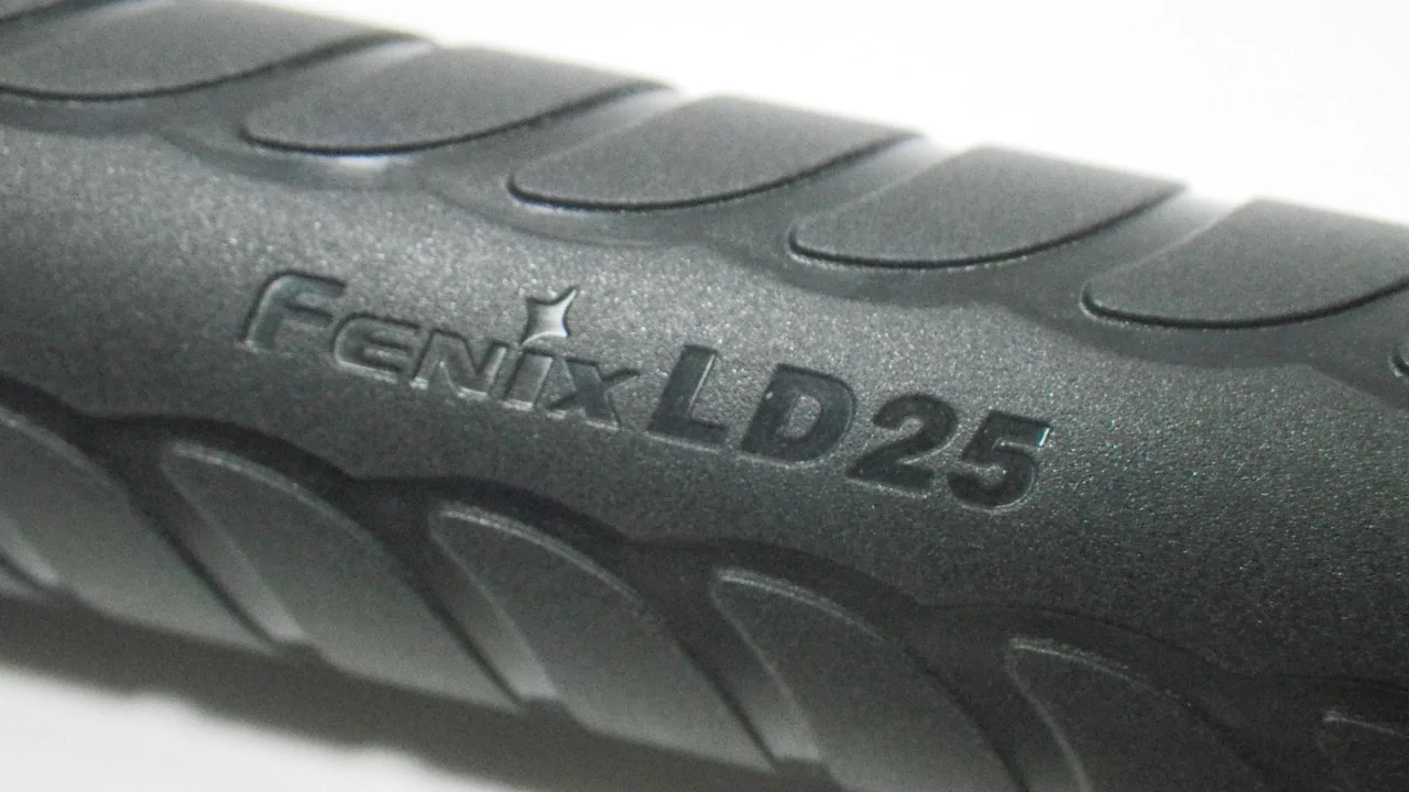 LD25 / Fenix LD25 R4 (NW)