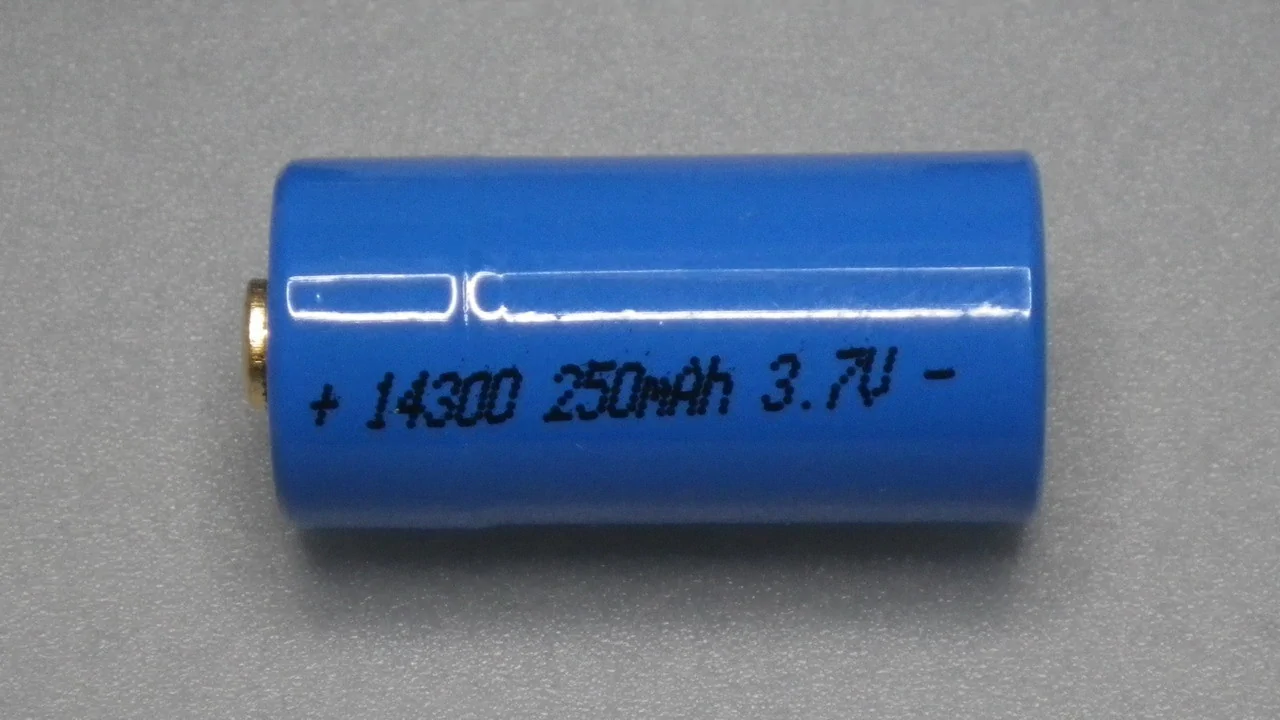 FOLOMOV EDC C2 / 14300 battery