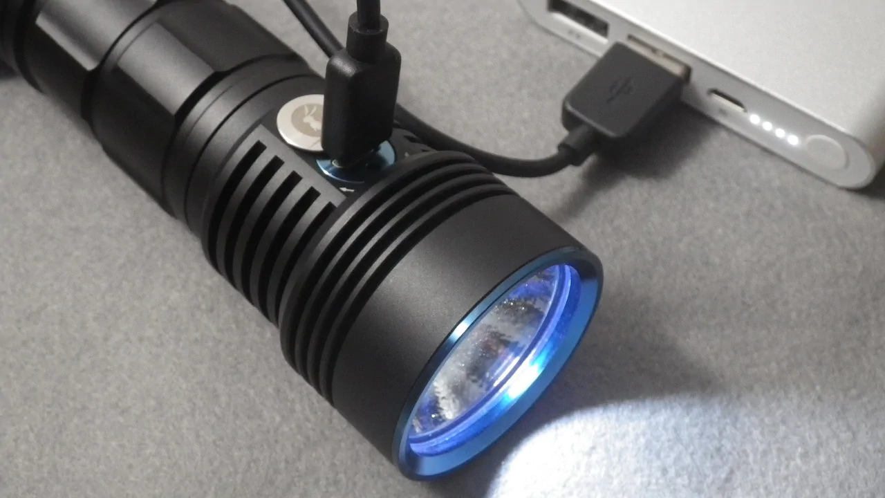 LUMINTOP ODF30C / charge