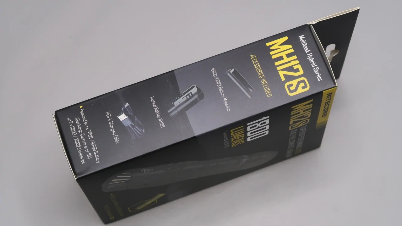 NITECORE MH12S / pack. box-side