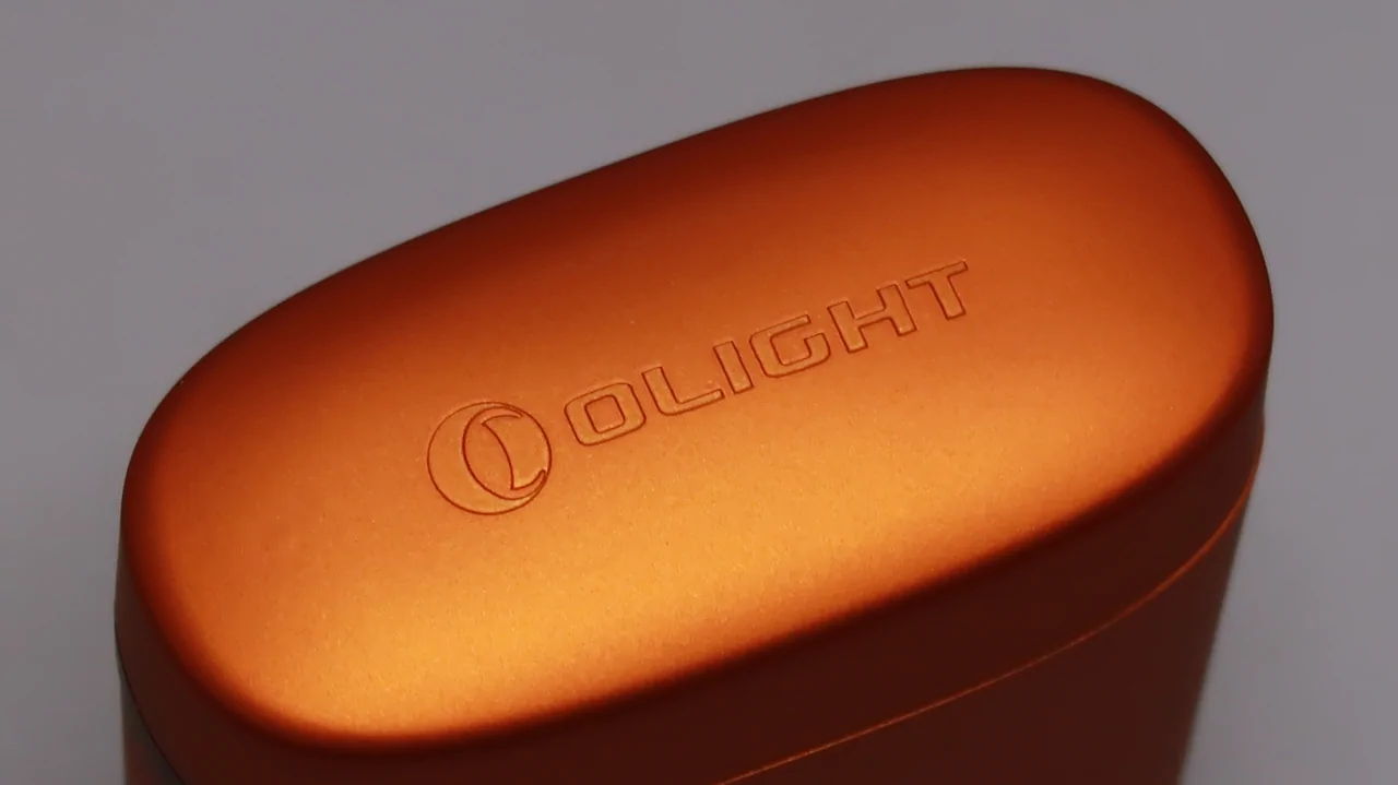 OLIGHT Baton3 Premium Edition - Orange : Wireless Charger : Olight logo