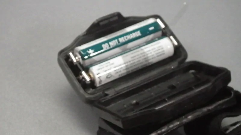 OLIGHT H05S / battery