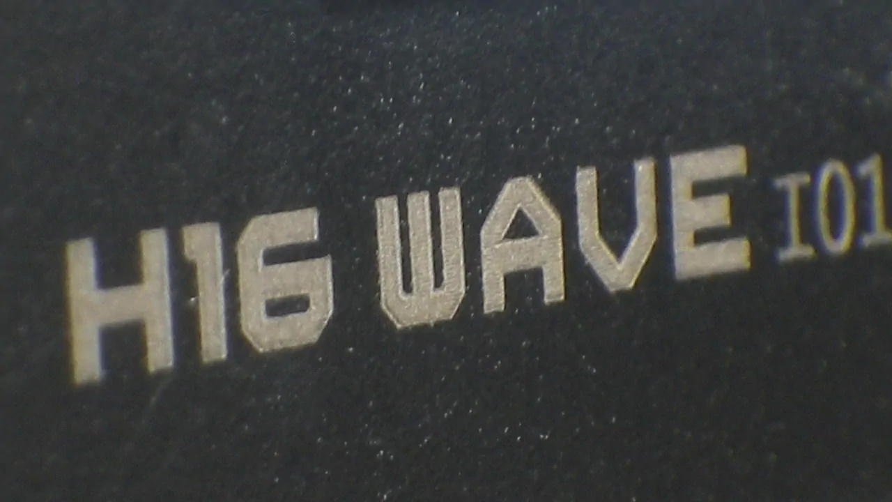 OLIGHT H16 WAVE / Dual CREE XP-G3 (CW) with IR-Ssensor : flashlight review