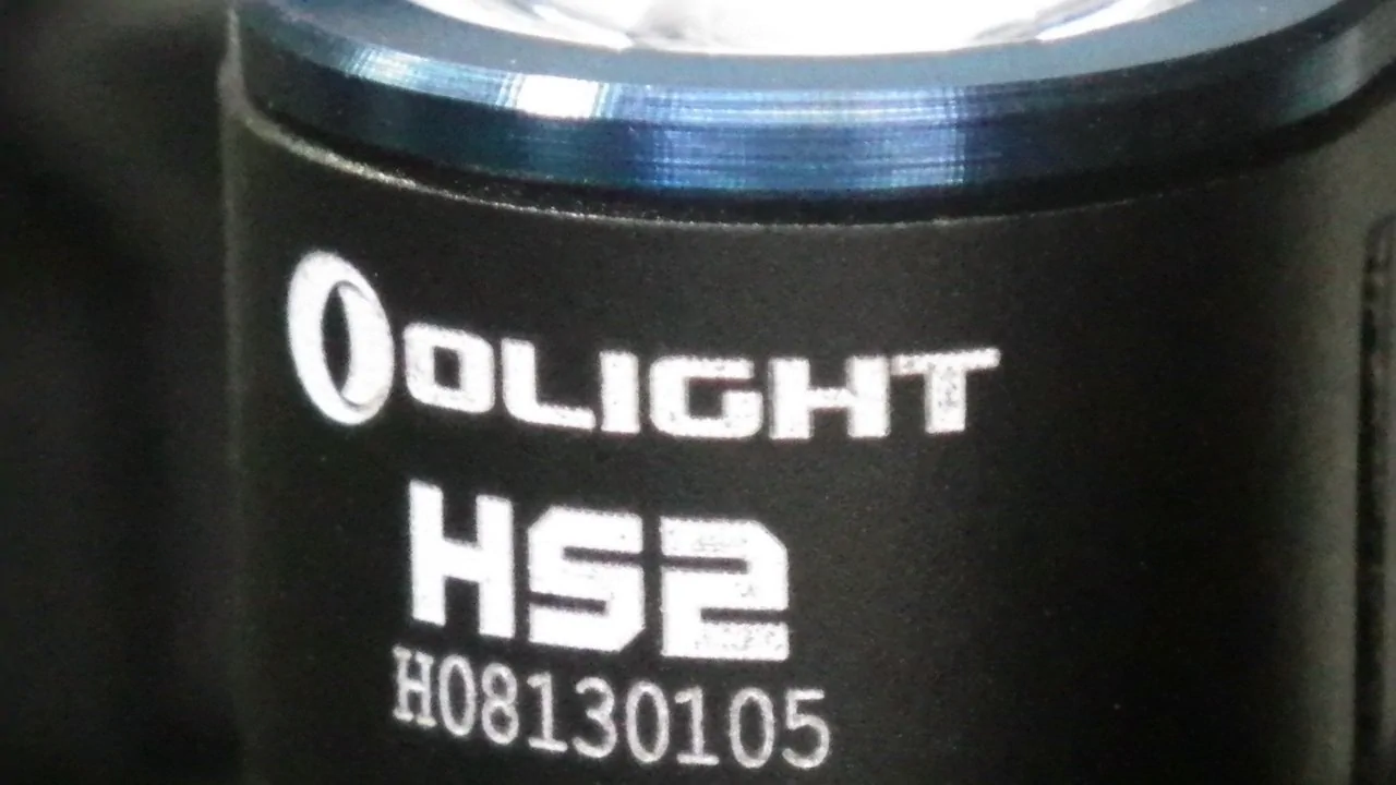 OLIGHT HS2 / CREE XP-G2 x2 (CW) : flashlight review