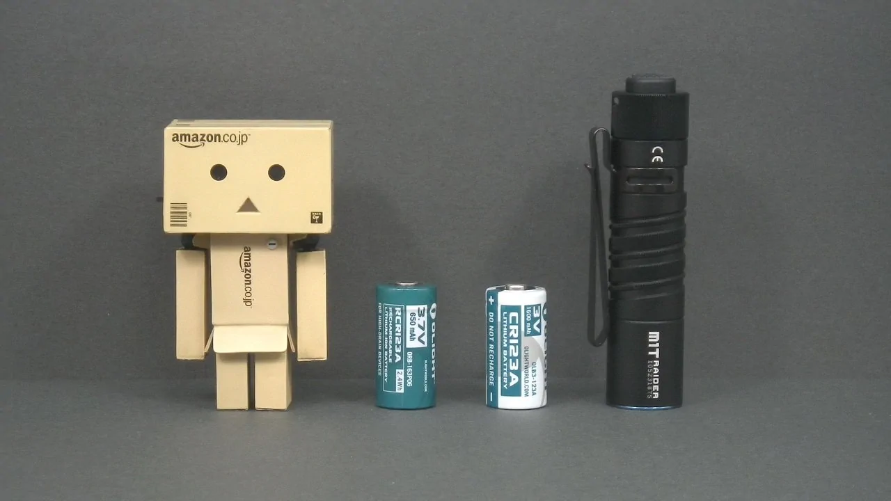 OLIGHT M1T RAIDER / battery