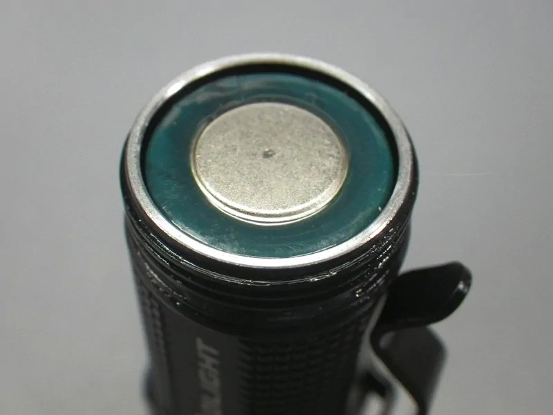 OLIGHT S10R BATON Ⅱ / 電池