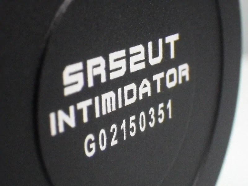 OLIGHT SR52-UT INTIMIDATOR / CREE XP-L HI : flashlight review