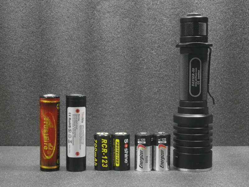 SKILHUNT DEFIER X0 / battery
