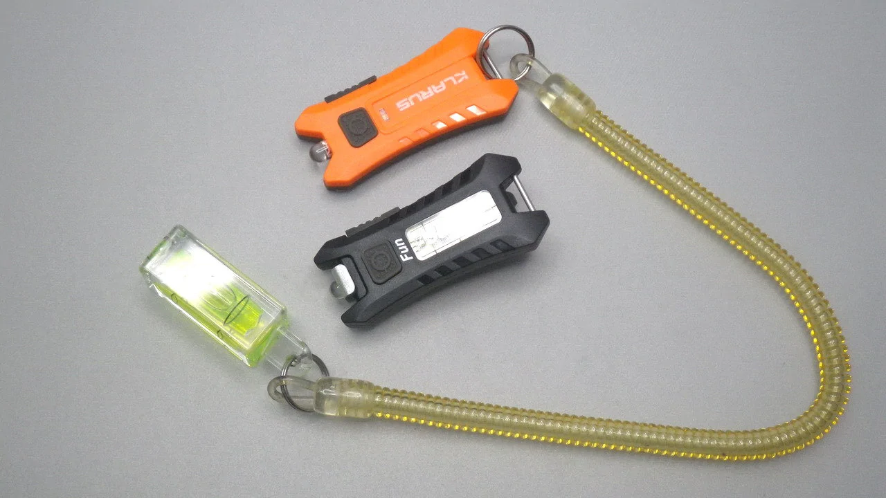SUNREI FUN / USB Rechargeable mini flashlight