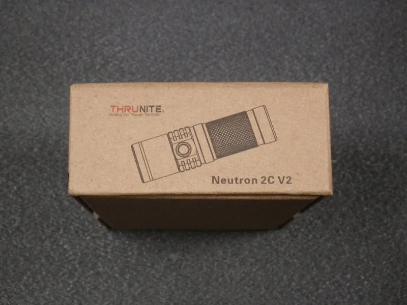ThruNite Neutron 2C V2 / Package-side
