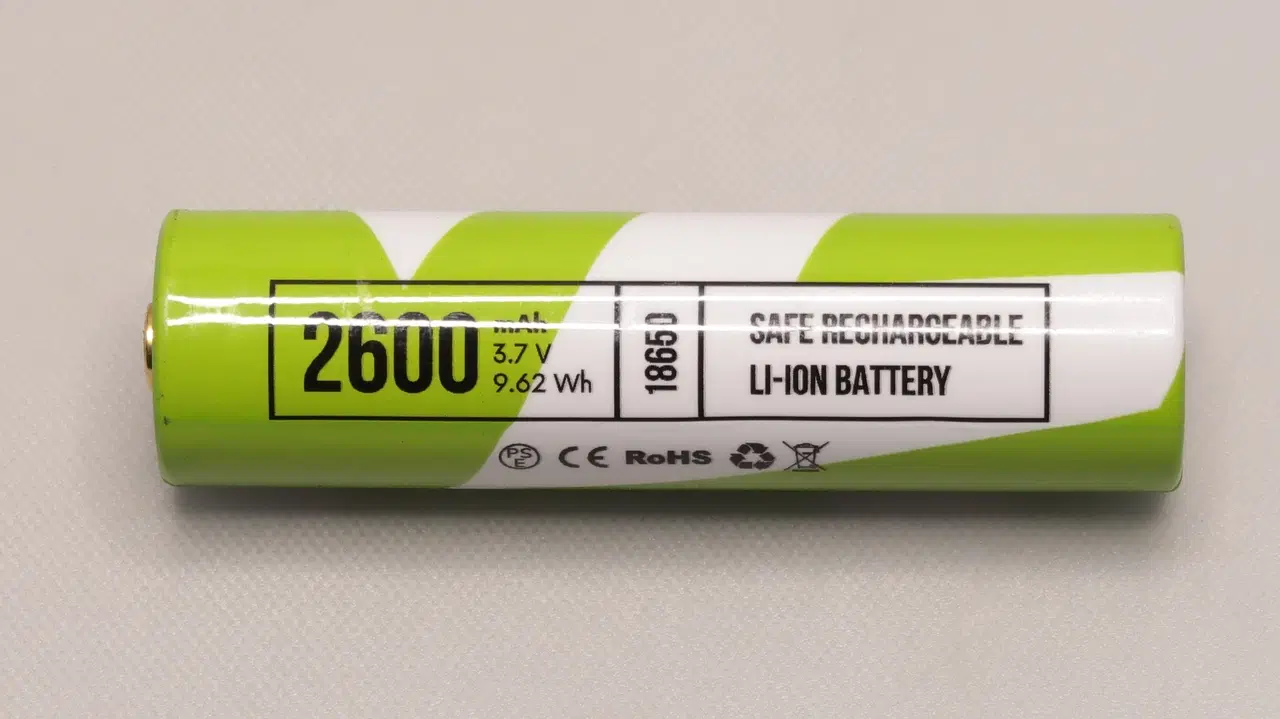 VEZERLEZER ED10 / 18650 battery