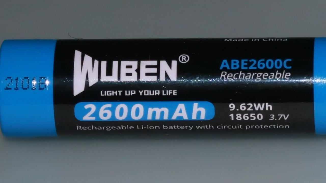 WUBEN H1 /ABE2600C : 18650 battery