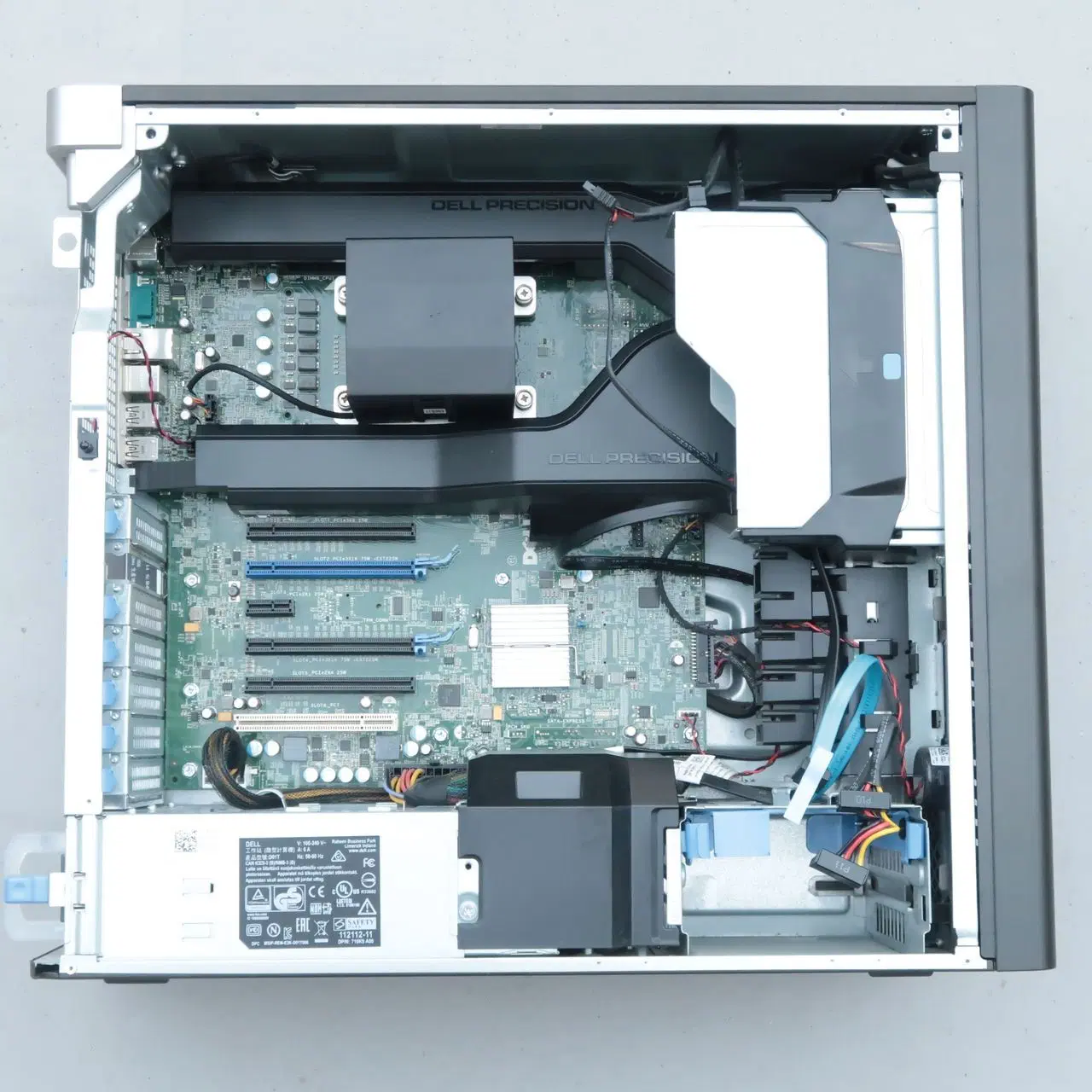 DELL Precision Tower 5810 Workstation / 1. ハードウェア編 | roomX Blog